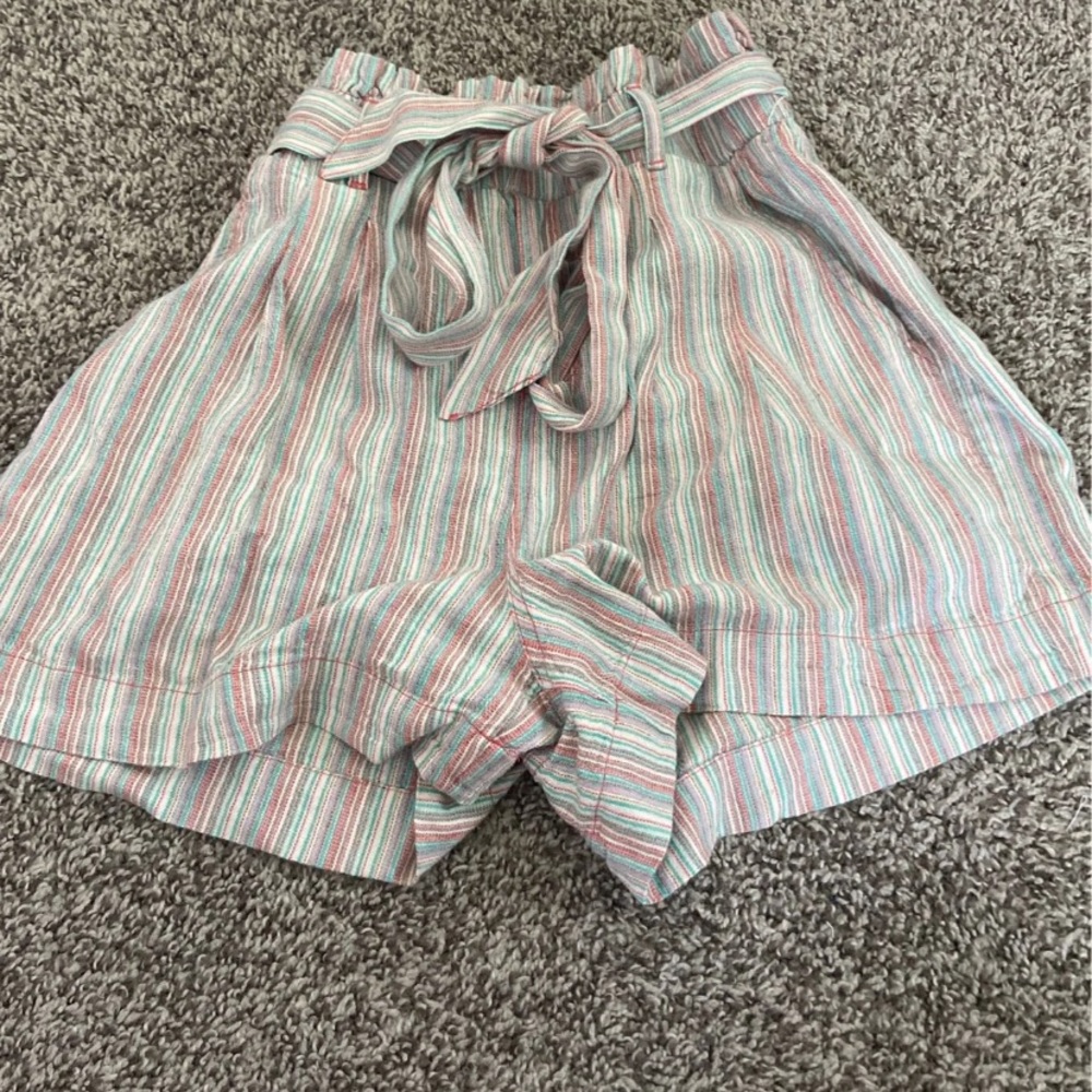 american eagle striped shorts